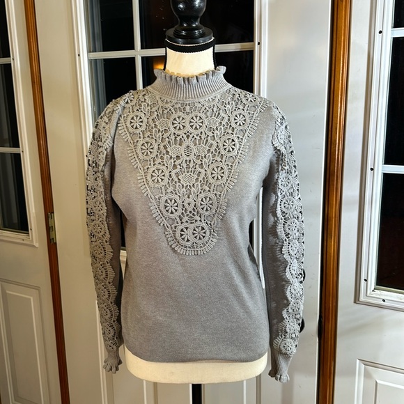 Giani Mock-Neck Sweater - Picture 1 of 8